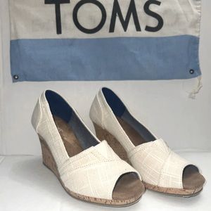TOMS Open Toe Cream Wedges
